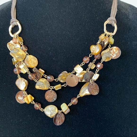 Necklace Brown Shells and Beads 3 Layers Boho  Bohemian 18”+ 3” - Picture 10 of 10